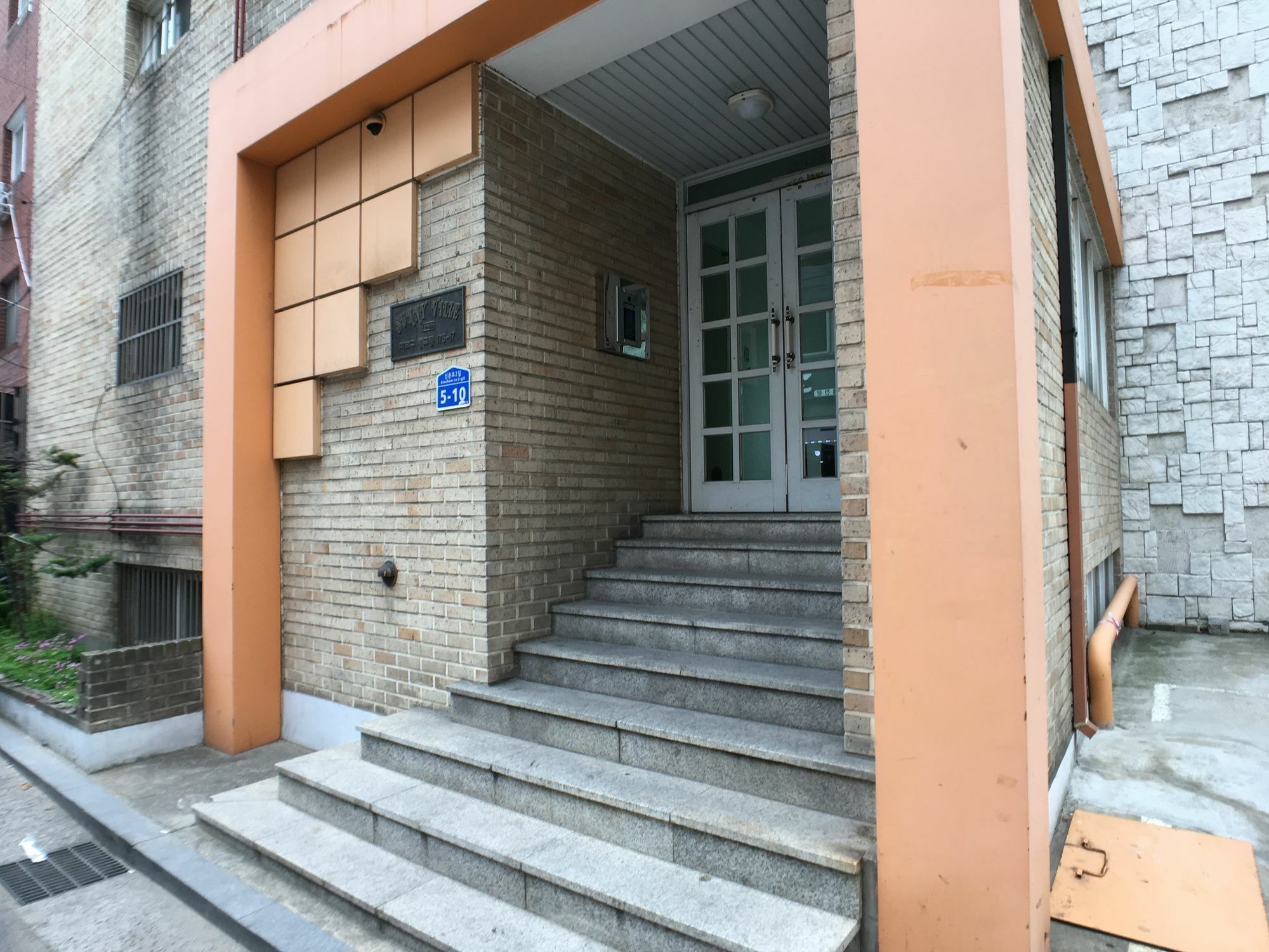 Apartmán Sunny House Hongik Snt 1Mins Soul Exteriér fotografie